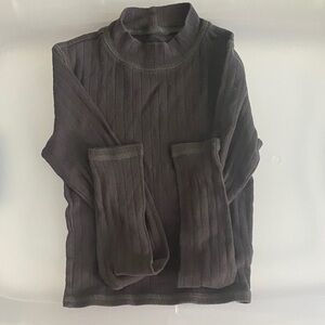 American Eagle dark gray turtle neck